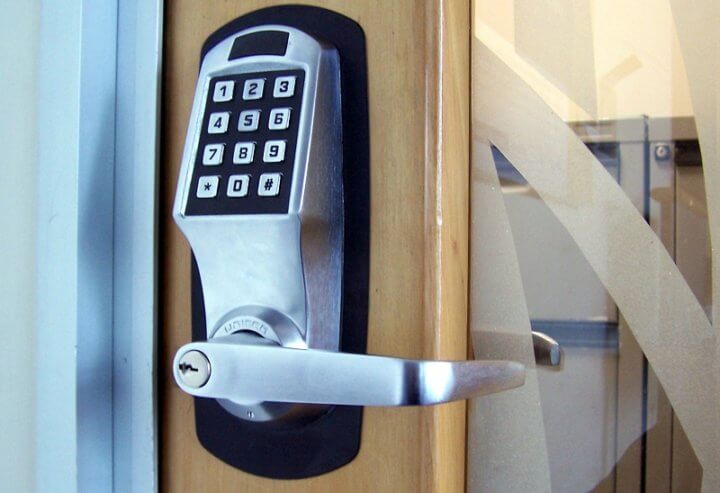 commercial locksmith sercices